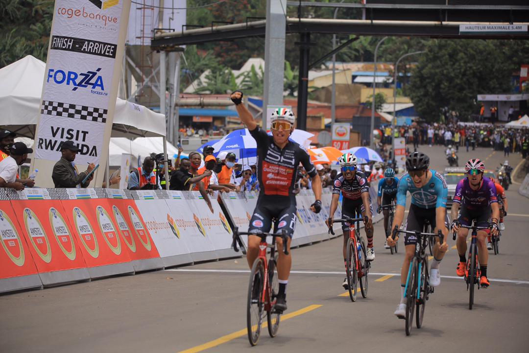 FMMYX_tXIAQfSDa?format=jpg&name=medium