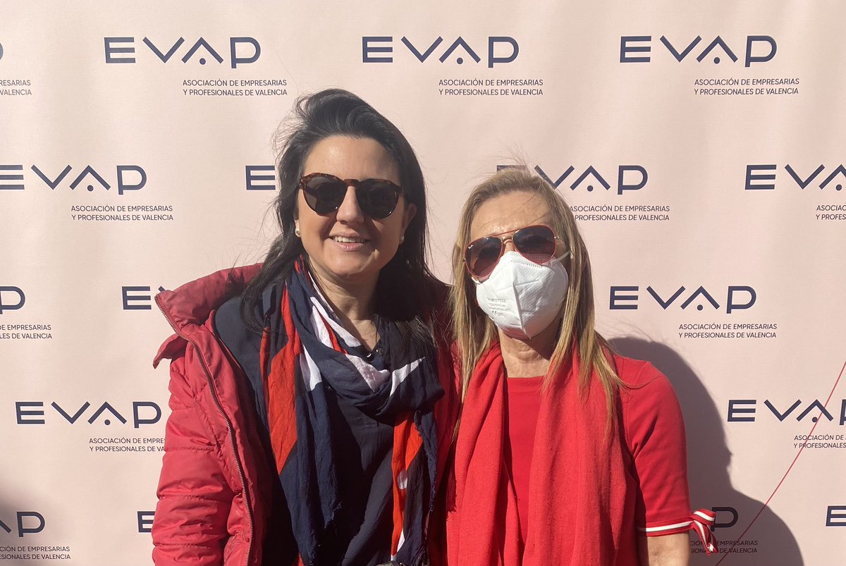 Día por la #IgualdadSalarial enhorabuena al @evap_bpw por este acto tan necesario para reivindicar esa igualdad real y terminar con la #BrechaSalarial <a href="/InmaLuzCollado/">Inma Luz Collado</a> <a href="/eiblasco/">Eva Blasco García</a> <a href="/AjuntamentVLC/">Ajuntament València</a>