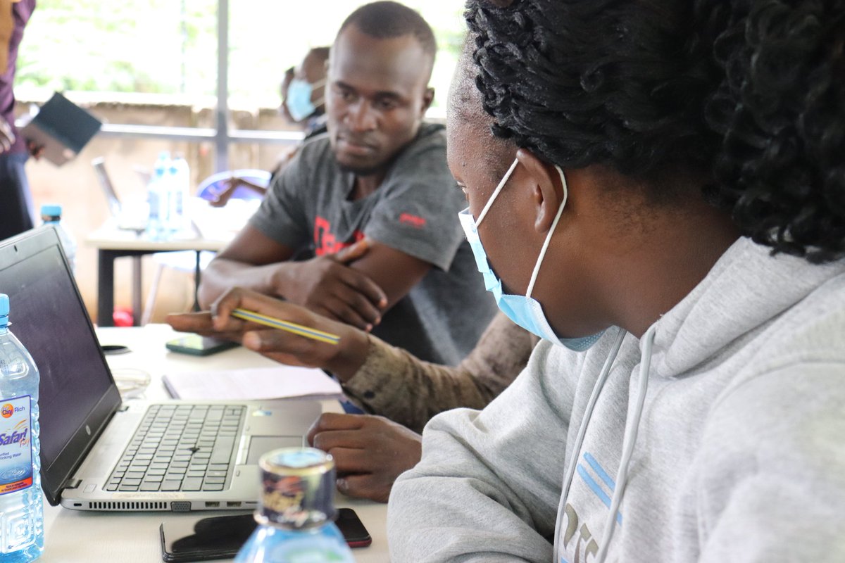 LakeHub's tweet photo. This morning we are hosting @IREXintl  &amp; #iconke participants to upskill and provide them with tips on how to prepare and deliver elevator pitches ahead of the 👇 Data Summit in March 2022
@tjoshwa https://t.co/LO32AO5plB