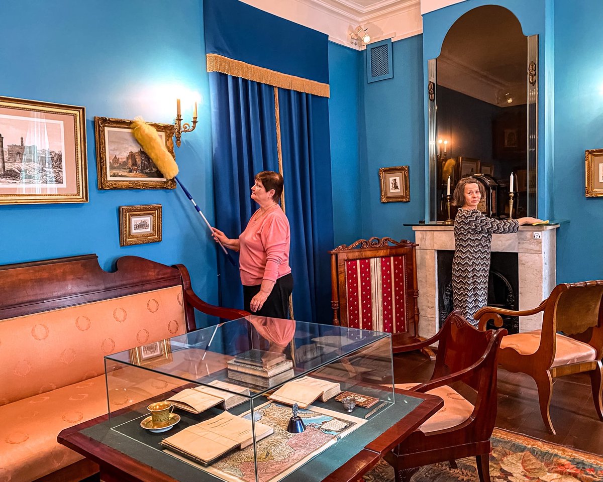 Санитарный день🧹

#санитарныйдень #музей