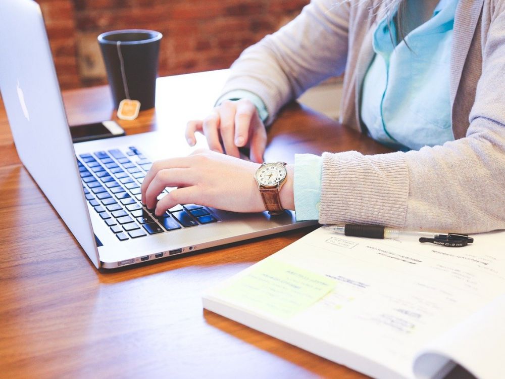 ReseauKeymex's tweet photo. Saviez-vous qu'il était possible d'acheter un bien immobilier à distance ? 👤↔🏠

Parce que ce processus requiert un minimum d'organisation, voici quelques conseils qui vous seront utiles.💡

#Immobilier #AchatImmobilier https://t.co/5jY3kgfvWy https://t.co/a4w31gj7U8