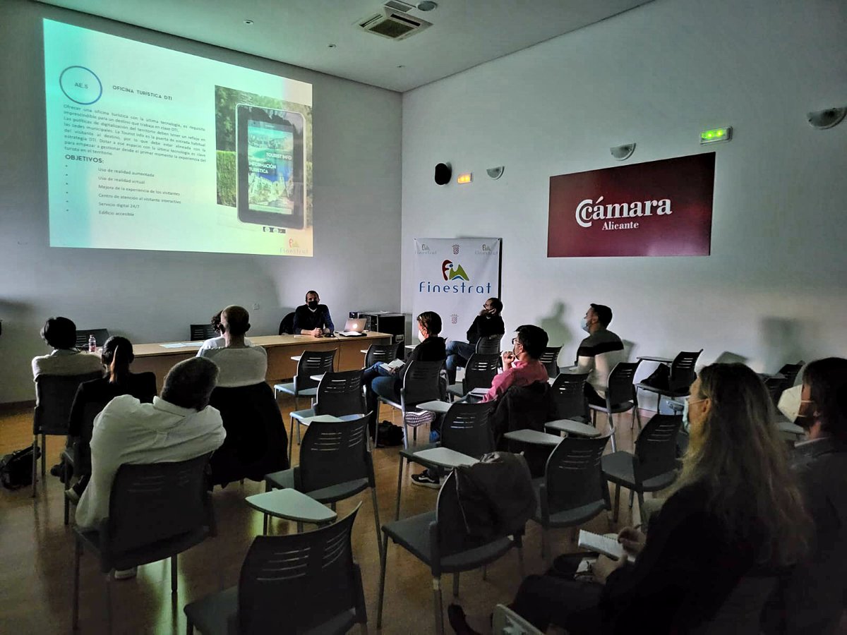 Nuevo encuentro #sicted con #empresas sector turístico #Finestrat para escuchar sus propuestas de cara a próximas convocatorias de fondos europeos #NextGeneration <a href="/micamon/">Miguel Angel Catalán</a> #formacion #calidadturistica <a href="/FinestraTurismo/">Turismo Finestrat</a>