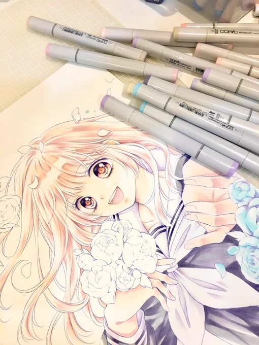 PCのフォルダ整理してたら塗り途中の画像みつけた〜🎨
確かイベント前にアップしようとしたけどネタバレになるからやめた気がする🙄?
塗ってる最中はコピック散らかしまくるタイプです笑 
