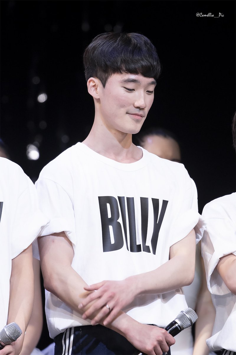 220208 빌리 엘리어트 홈커밍데이
1대 빌리 #임선우