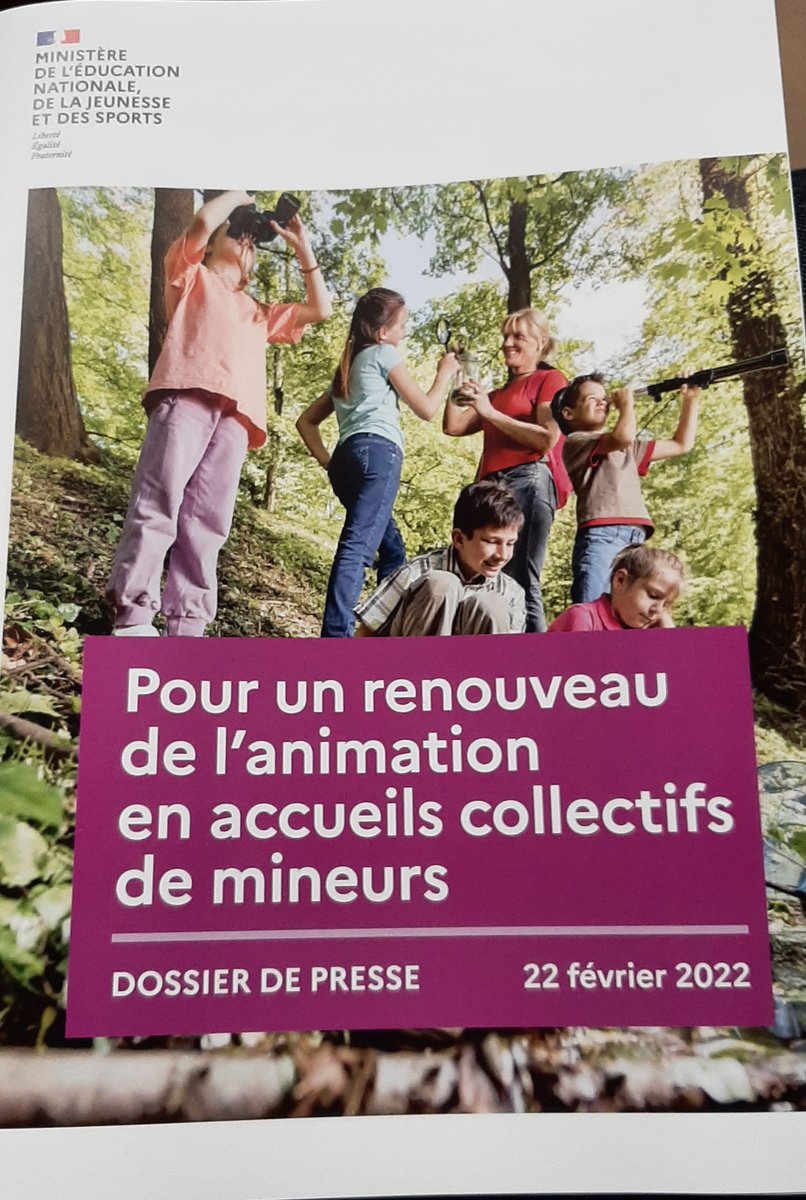 FamillesRurales's tweet photo. [#AssisesAnimation]@sarahelhairy présente le plan d'actions issu des assises de l'#animation après les concertations des acteurs de l'animation socioculturelle. @FamillesRurales continuera à  s'engager pleinement dans le comité de filière #Animation installé au printemps prochain https://t.co/rILFL0ysgO