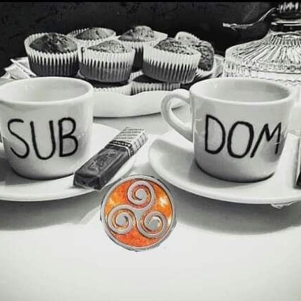 sumisasinAMO's tweet photo. Buenos dias https://t.co/eGzoOQvPdQ