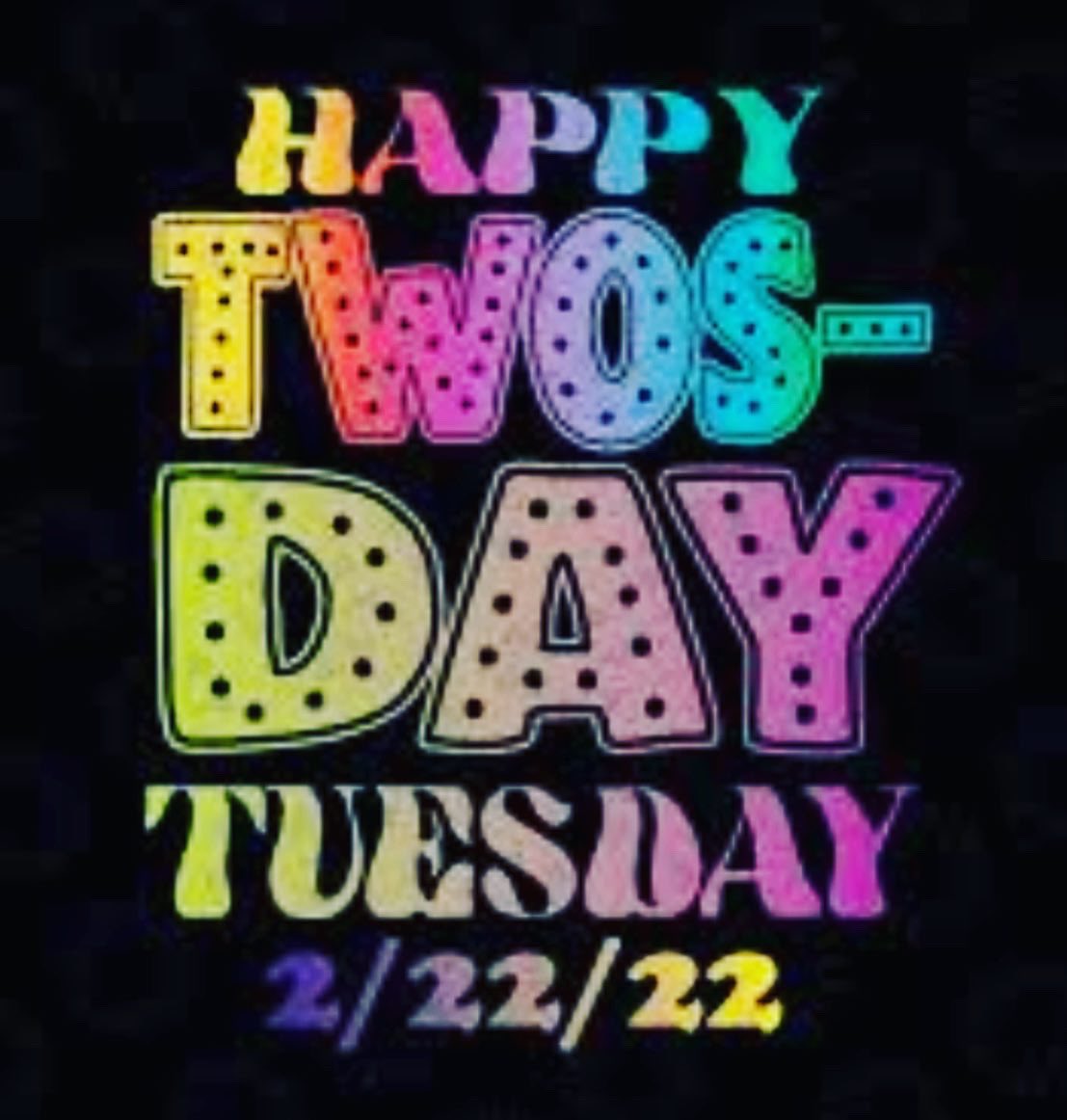 Lorelyss's tweet photo. 2️⃣ Happy TWOsday! https://t.co/YWQZpXvqxa