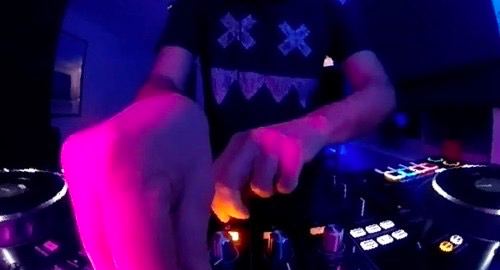 bass_blog's tweet photo. #neurofunk #dnb #mix Beat Science - 360 Neuro Mini Mix [Jan.2022] https://t.co/KEaxh7zFgn via @TheBeatScience https://t.co/Vle8pEwgg8