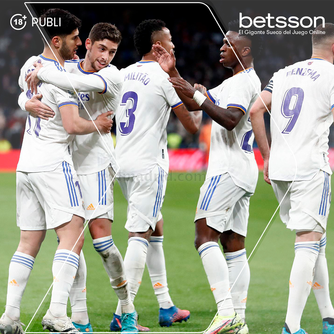 💥El Real Madrid se mantiene firme en la cima.💥 

Luego de la contundente victoria ante el Alavés, el Madrid aumentó su diferencia con el Sevilla a 6 pts y se mantiene firme como líder en la Liga ¿Podrán conseguir un resultado similar contra el Rayo Vallecano?💪⚽