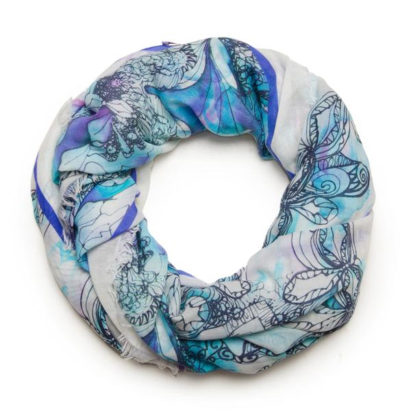 nftDuveen's tweet photo. What does a Kelagayi mean for you? 
Natural silk gives it weightlessness, yet it’s very big &amp; warm, which makes it very practical for women of all ages in all centuries and… in all weather conditions.
#metakelagayi #NFT #NFTCommunity #nftart https://t.co/WIntYh7nGa