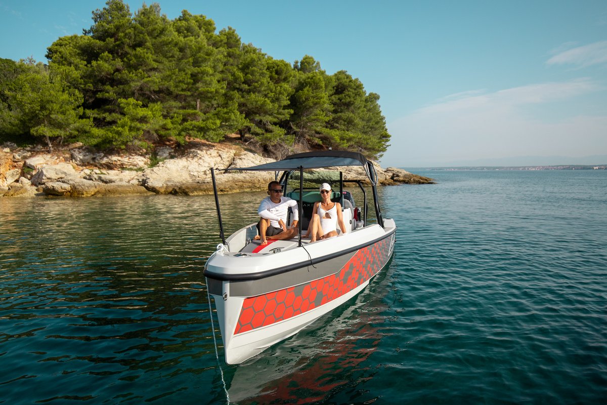 Ready to take the leap? A day spent on the water is never a waste of time.

Book a test drive with our dealers: 
saxdoryachts.com/dealers-contac…