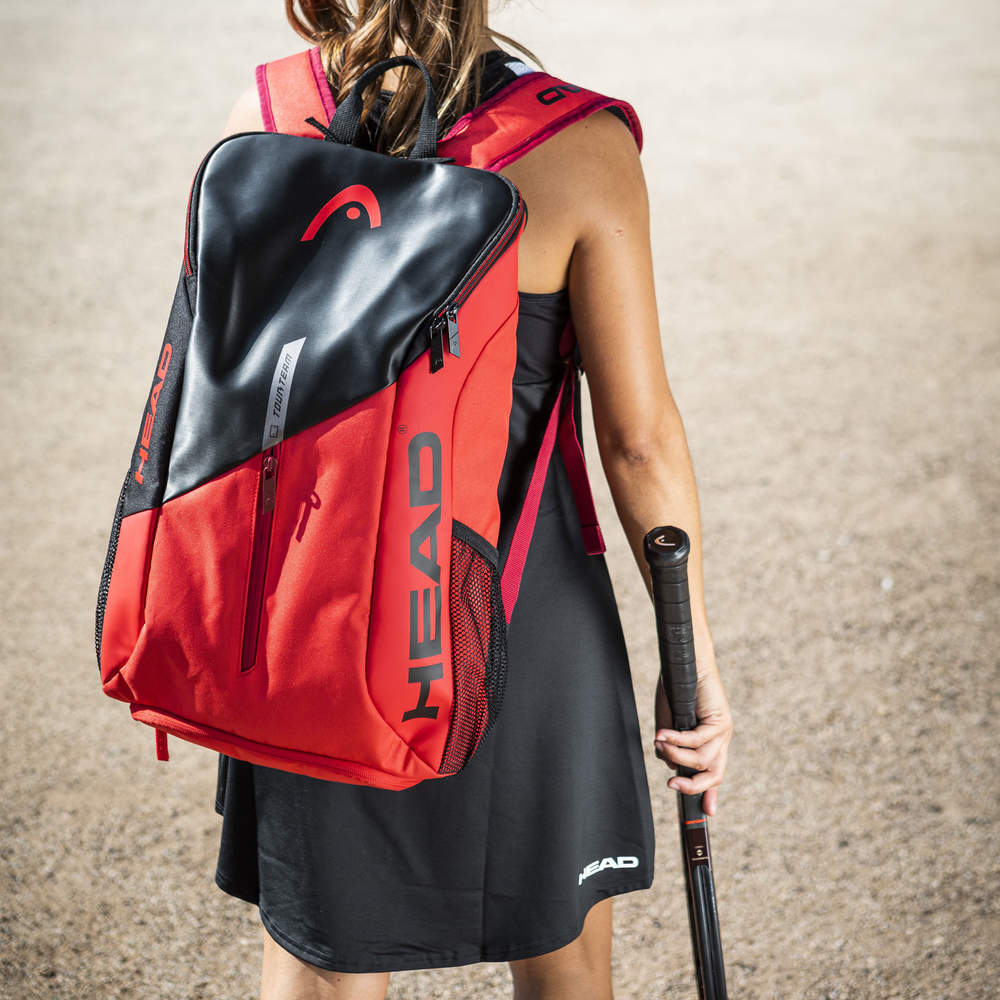 PadelStyle's tweet photo. MOCHILÓN 🤩 Las nuevas mochilas #TourTeam de @head_padel vienen en colores increíbles y con excelente capacidad para que no te falte nada en las pistas. 

¡Llévate tu mochila HEAD a un precio especial! https://t.co/w5W39PUs8a