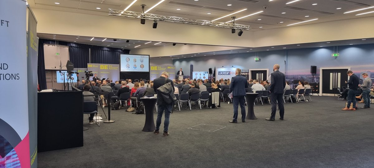 philhowdenTC's tweet image. Great presentations at the #builtenvironmentnetworking Northern Powerhouse Conference Manchester @TCengineers @IStructE_LC @l_ymg