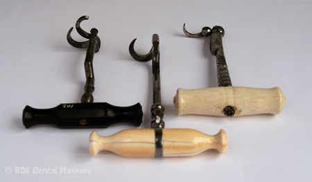 toothpicapp's tweet photo. #didyouknow The tooth key was used commonly in the 18th century and enabled easier removal of teeth. If you had an infection before antibiotics this would be used to pull your tooth. #dentalfacts https://t.co/QXaj0NjWW0