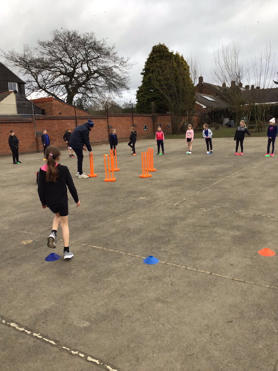 NewtonPE1's tweet photo. We have managed to find some cricket superstars across school. Here are a few from Tanzanite class. @PrimaryNewton @Tanzaniteclass https://t.co/uv9VsnVCA4