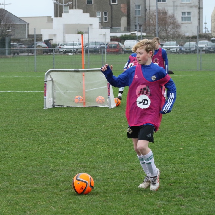 SeamusHeath1's tweet photo. NI U14's training camp in Newcastle Co. Down.
1v1's under the guidance of Ifa coach Michael McClean
#getathim https://t.co/drfiBFUoYC