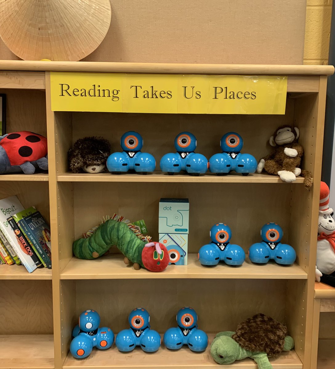 Harvie Elementary School (@harvieelem) on Twitter photo And so does technology <a href="/HarvieElem/">Harvie Elementary School</a> <a href="/ILC_Spangler/">Mrs. Spangler</a> <a href="/hcpslib/">HCPS Libraries</a> #discoverytheworld #thefuture And so does technology <a href="/HarvieElem/">Harvie Elementary School</a> <a href="/ILC_Spangler/">Mrs. Spangler</a> <a href="/hcpslib/">HCPS Libraries</a> #discoverytheworld #thefuture