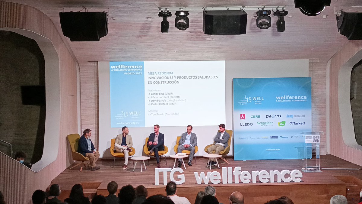 KnaufInsulSpain's tweet photo. 🔴Da comienzo la segunda mesa redonda: "Innovaciones y productos saludables en construcción", en la que #KnaufInsulation participa junto a las empresas @siber, @TarkettES y @grupolledo, moderada por Toni Marín de @Ecohabitar.
#Wellference22 @itgwell https://t.co/qvDKnifhYg