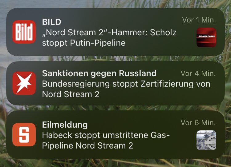 bunsmann's tweet photo. Scholz? Habeck? Wer denn nun? #NordStream2 https://t.co/TC9pDw02Ph