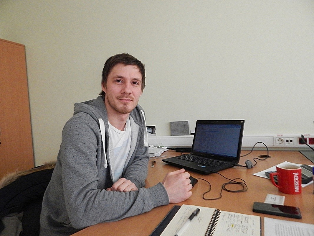 newskirov's tweet photo. «Дышать было трудно, из-за дыма ничего не было видно»: чепчанин спас из огня двух детей
https://t.co/56RXSXrrdZ https://t.co/Mzi0p4cwqS