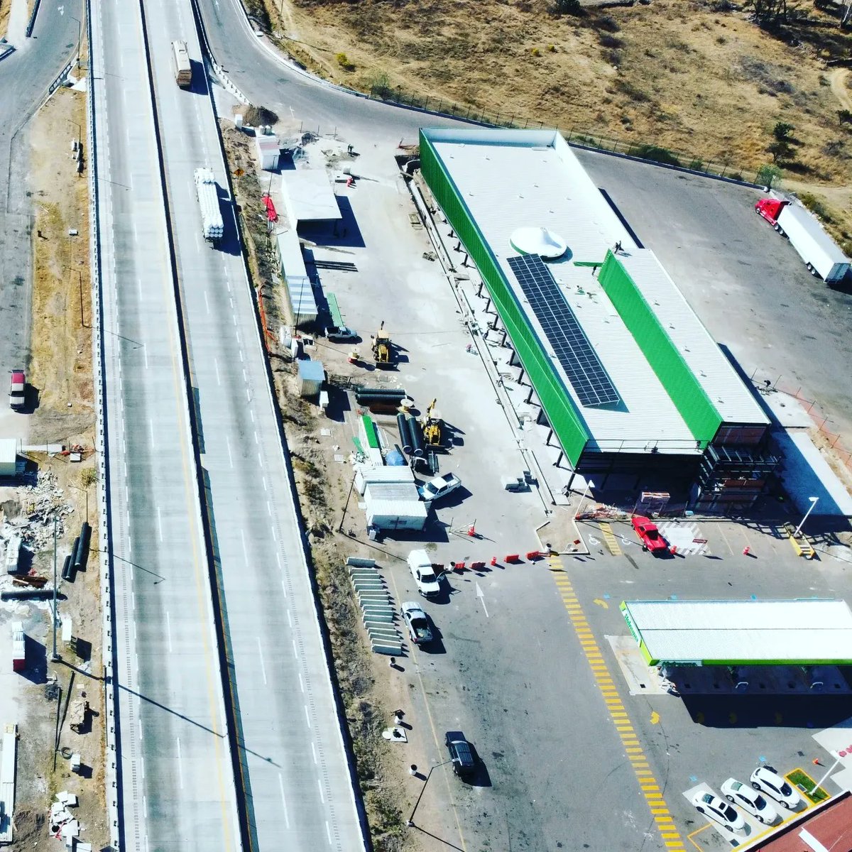 mauval9's tweet photo. #isienergia #vidasustentable #vidainteligente #unmundomejor #ahorro #Mexico #Queretaro #energiapositiva https://t.co/L9kCxDGip5