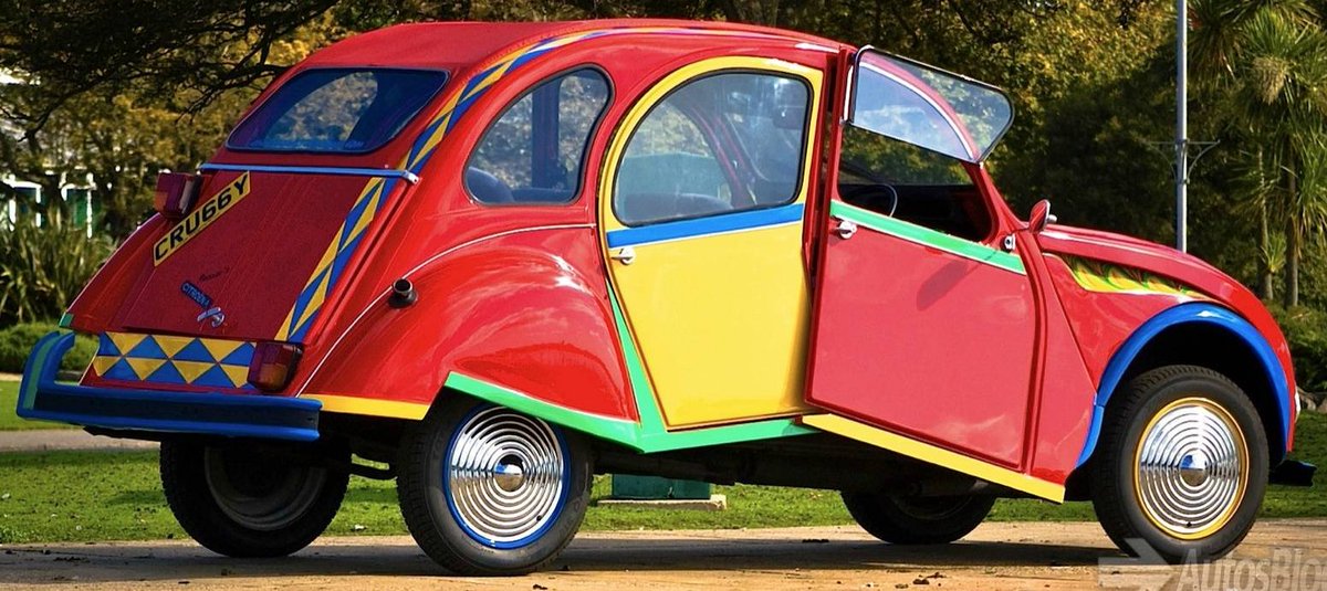 UltimativCars's tweet photo. @Moorideastheme1 @dougs_cars @ZachHouseknecht @BayAreaBuggs @TheNorthernAlex @PaulSmithDesign And a French one (no, it had no accident!!) ...:
the #Citroen #2CV "#Picasso" by #AndySaunders (1983) https://t.co/0Ld15wGpFG