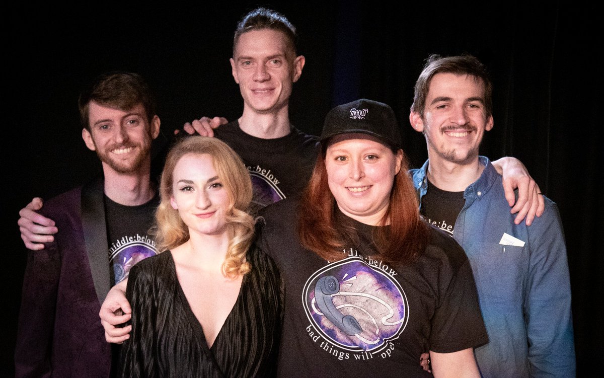 Middle:Below🏃‍♀️🏃👻🐈 tweet media