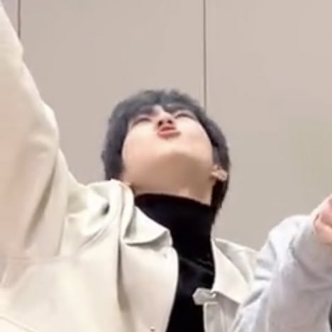 yangzzzang's tweet photo. 기여워죽겟어 아기코코볼 https://t.co/tzIliN0Fyc