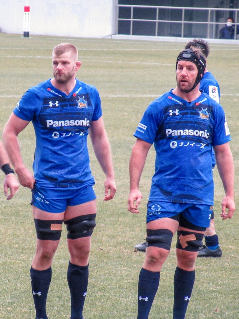 myrugbyphoto's tweet photo. 20日はマークアボット選手、22日はジョージクルーズ選手のお誕生日。おめでとうございます🔵⚔
#マークアボット #MarkAbbott #ジョージクルーズ #GeorgeKruis #埼玉ワイルドナイツ #リーグワン https://t.co/xRXmZZzLs2