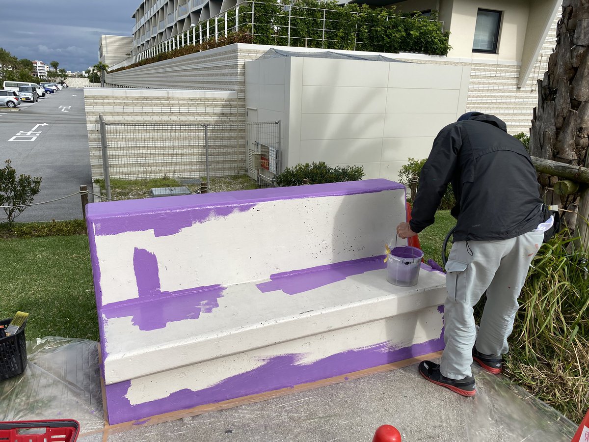 沖縄 北谷の標識やベンチとかそこら中が ポケモンのまち になった でも何で 公式コラボだからみんな行ってみるといいよ Togetter