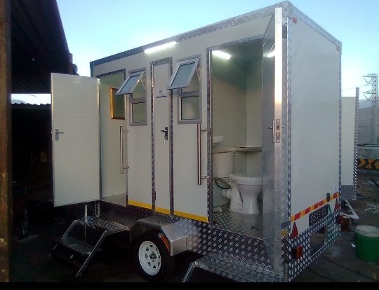 DMtrailersSa's tweet photo. We manufacture mobile kitchens, toilets, freezers and offices. Bring your design we will do it. Call or app 0672363830
 Kindly RT if you can, thank you for your support
#BBMzansi
#MacG
#Busta929 
#Vyno
#Terry https://t.co/iZf4KeBf4N