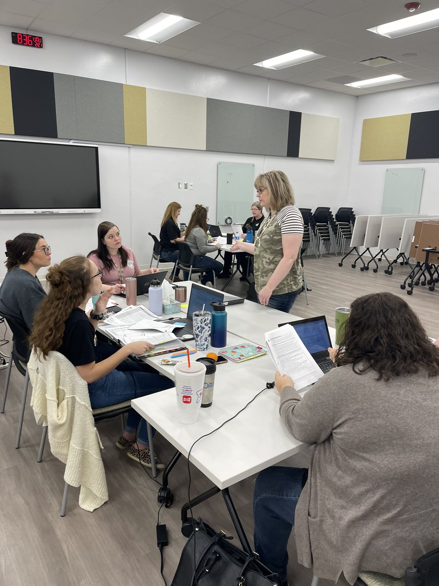 Lots of amazing collaboration happening <a href="/NeoshoMS/">Neosho Middle School</a>! Great day of learning for staff! <a href="/SQUAD_4th/">Mindy Bartley</a> <a href="/jjordon8396/">John Jordon</a> <a href="/NeoshoSD/">Neosho Wildcats</a> @Neosho_Supt