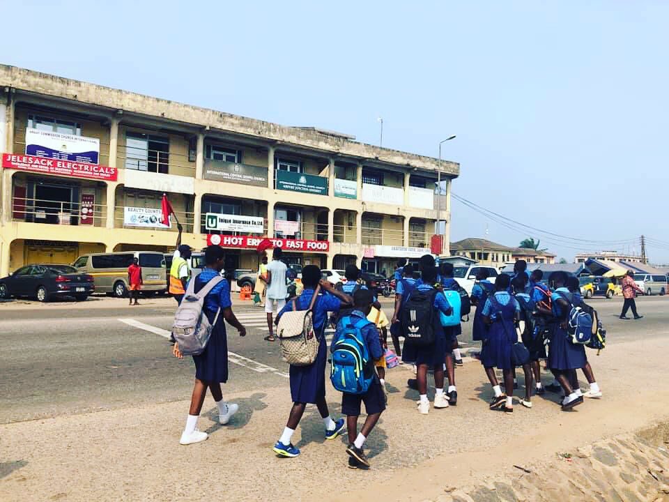 TrotroDiariesGh's tweet photo. Ah wait oo, is it true that some drivers actually drive recklessly around school children? Has anyone witnessed this? 

#KRSP @amend_gh @Roadsafetyaccra @UNRSC https://t.co/dyMpVD4R28