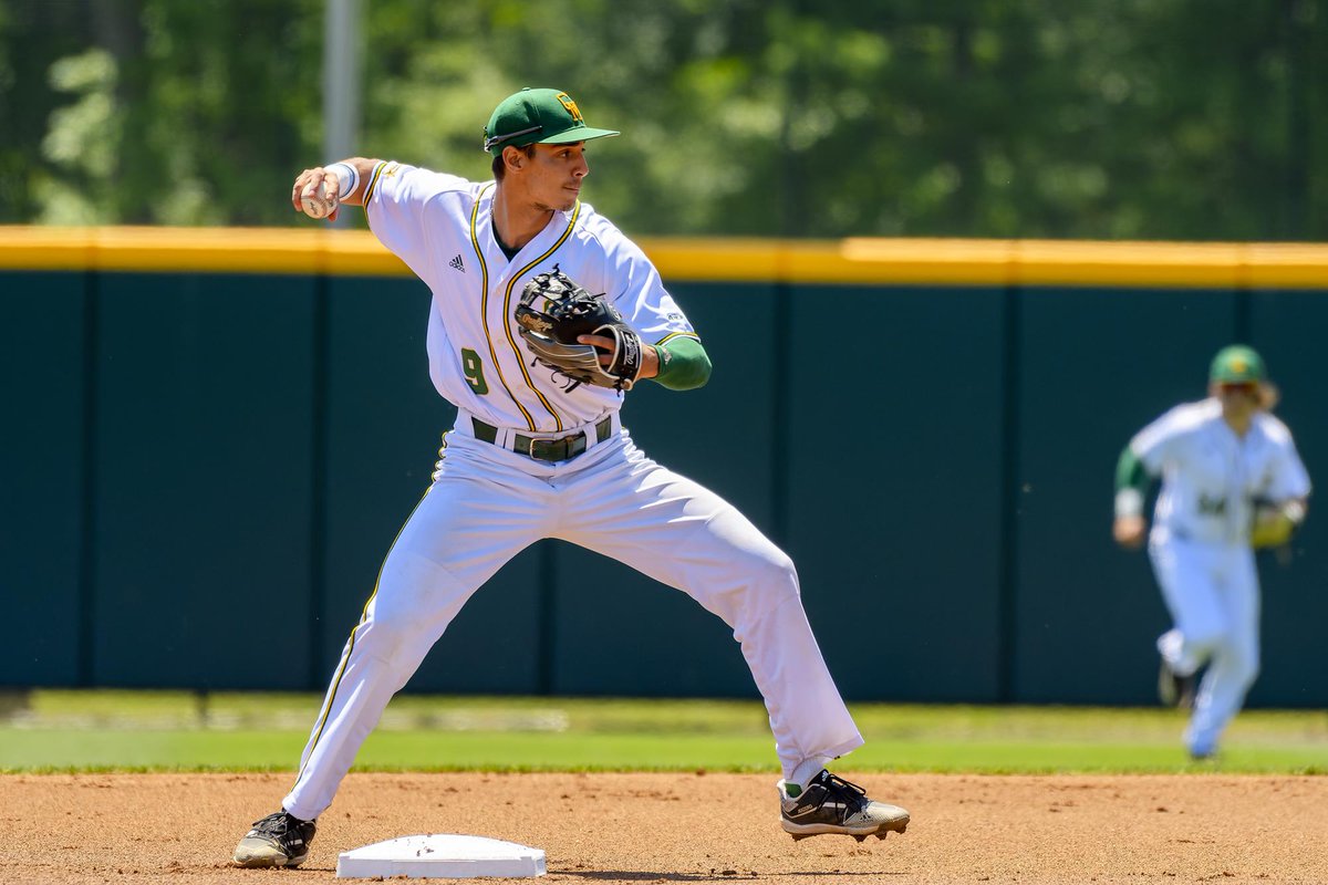 George Mason dropped a slugfest to Wofford, 15-13 in the final game of the series at Russell C. King Field in Spartanburg, S.C. Stars Alum <a href="/brettstalls/">brett stallings</a> <a href="/wshsvarbaseball/">WSHS Varsity Baseball</a> finished the series with 5 hits, double, 3RBI, 3RS
