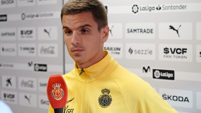 testimmallorca's tweet photo. Iñigo Ruiz de Galarreta té contracte amb el @RCD_Mallorca fins 2⃣0⃣2⃣3⃣

El renovaríeu?

Rt 🔁 SI, ja mateix
LK❤️Esperaria a que surti de la lesió https://t.co/cSpjXAibT3