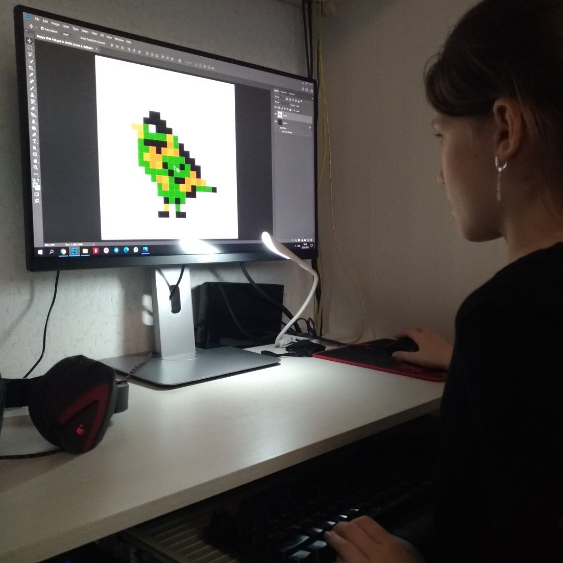 Hello guys🖐️How's the day? My afterschool bird is ready and waiting Your love😍 I've already done more than 100 Happy birds🐦😮#nft #nftcreator #pixelart #oneworldonebird #NFTs #NFTProject #NFTCommunity Don't forget about coffee☕️