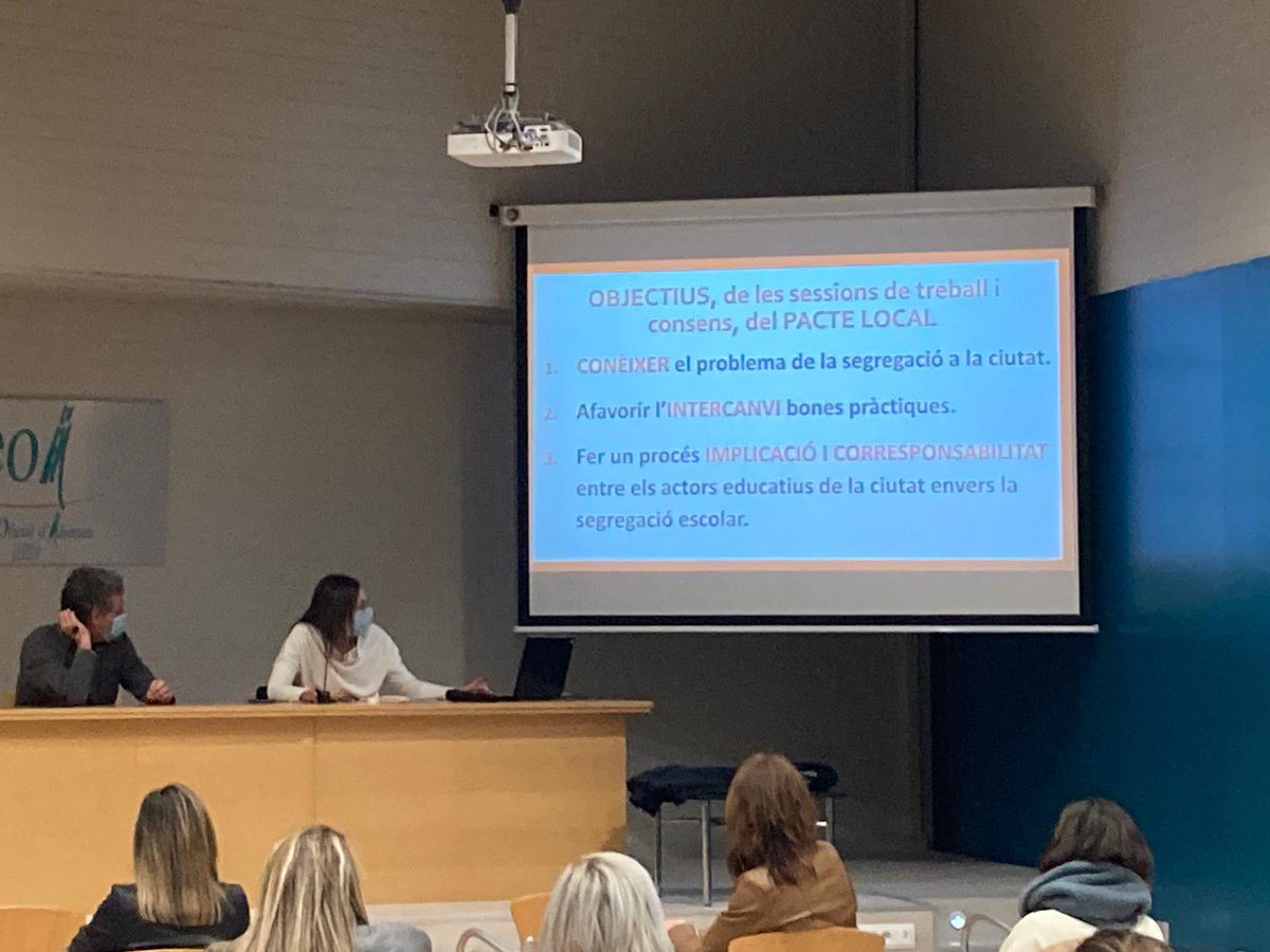 educaciolleida's tweet photo. Segona sessió de treball del #PacteLocal per la prevenció de la segregació escolar ➡️ La comunitat educativa de la ciutat de #Lleida treballa per combatre la segregació escolar‼️ https://t.co/mF37F8yS1x