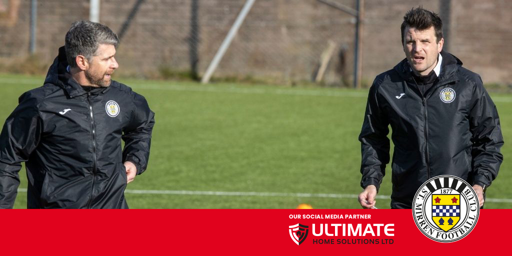 saintmirrenfc's tweet photo. The gaffer and his assistant, @diarmo87 take their first training session this morning.

#WelcomeStephen #COYS https://t.co/KTDpUUx6Dc