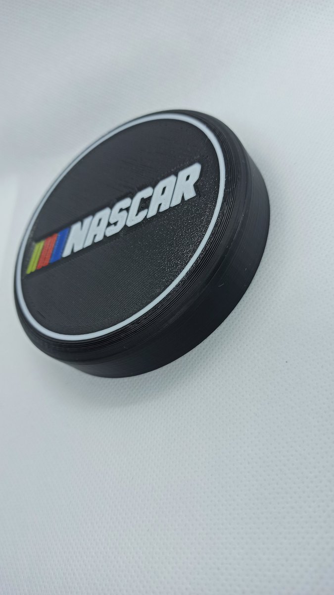 JmakerStore's tweet image. ¿Os gusta el MOD de la NASCAR?, gracias a @ThingsSim.

 Ya está disponible para comprarlo!!!

Se ha usado su diseño y es por ello por lo que por cada pedido que se haga, una parte irá destinado a él para la mejora en su taller. 

📩📩Precio, pedidos y consultas por MD📩📩