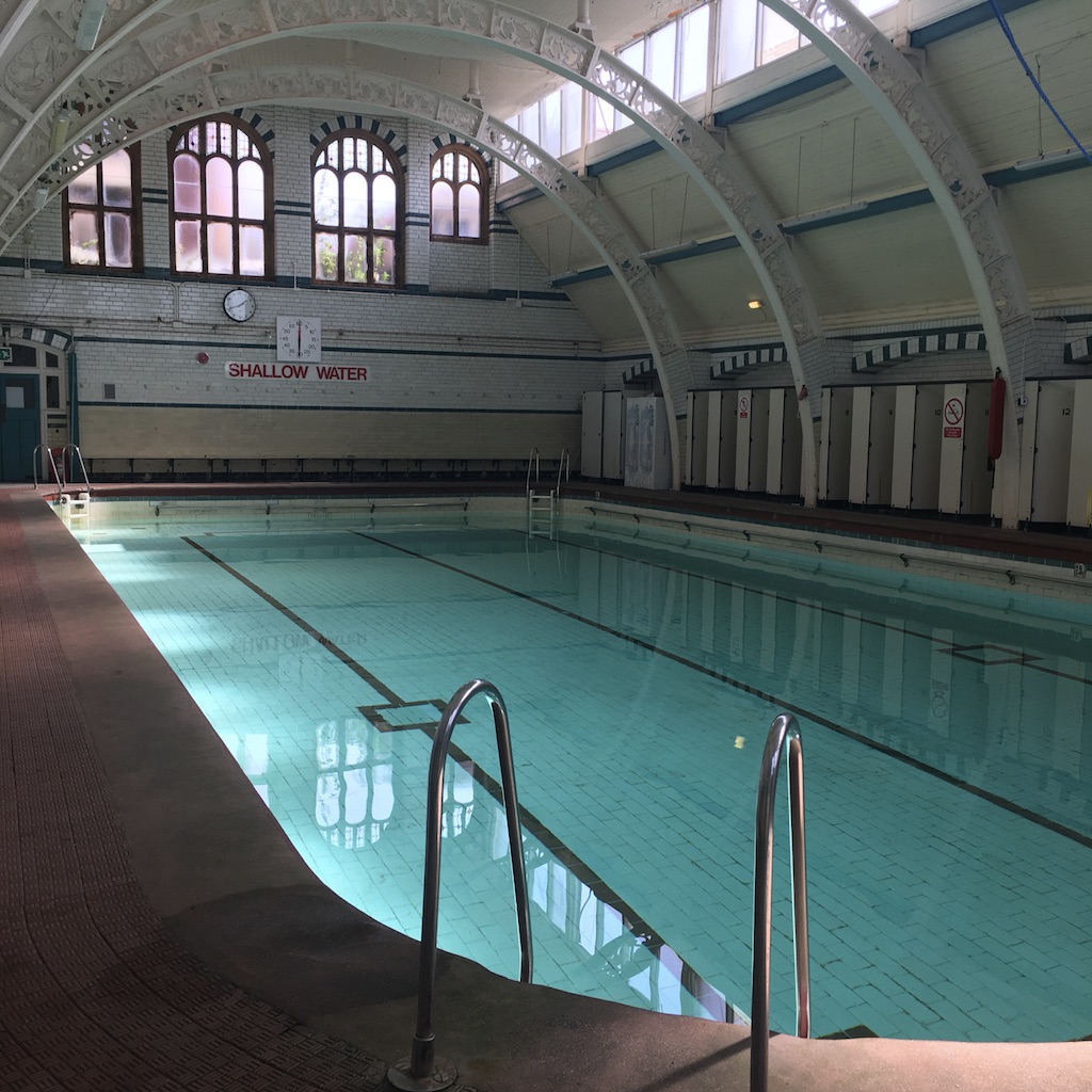 MoseleyRdBaths's tweet photo. Unfortunately we will be closed today until further notice, our extractor fan has decided to stop working, we have an engineer on the way. Thank you for all your continued support
#historicengland #ntmidlands #worldmonumentsfund #heritagefunduk #bhamcitycouncil
#balsallheath https://t.co/vcteD8hT4f