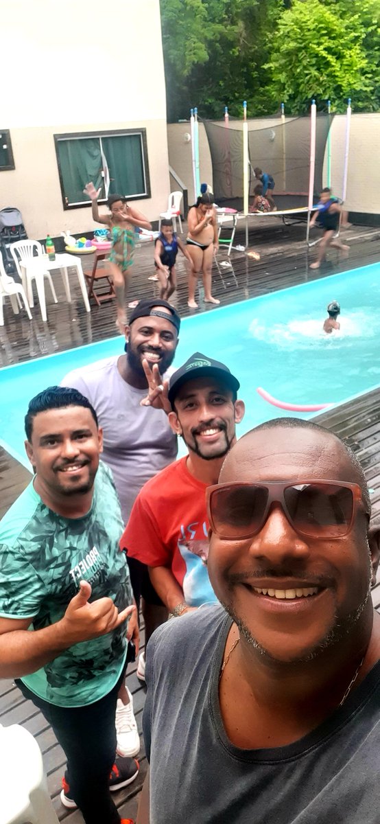 Fabiosr03's tweet photo. Os caras são feras 👏🏾👏🏾 https://t.co/eNdfjMYddk
