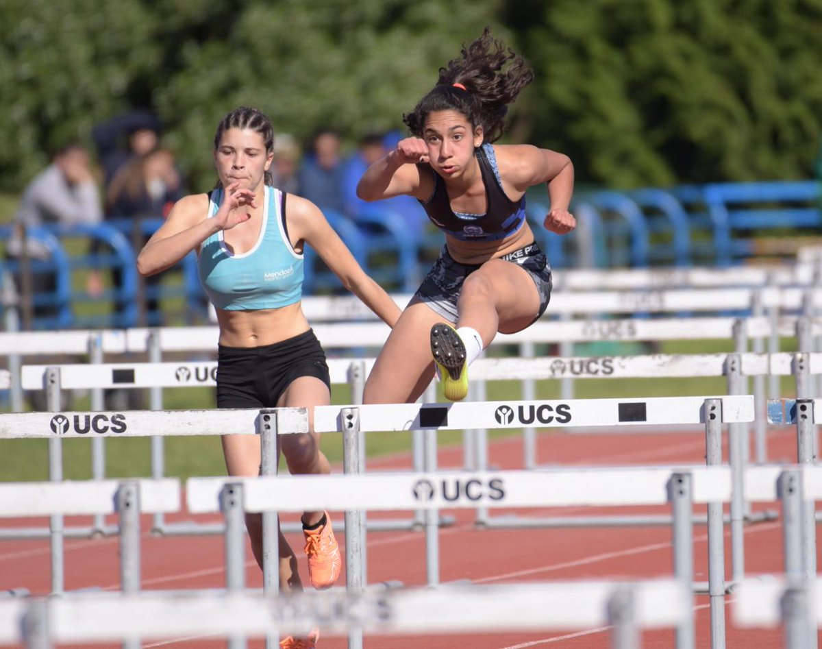 Atletismo: Valentina Polanco brilló en el Sudamericano Indoor de Bolivia.
Más información ➡️ bit.ly/PolancoBolivia
#DeportesSanLuis