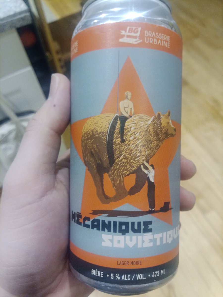 lecariboutine's tweet photo. Hier soir, #ConanRPG avec les copains sur Discord (@xav_bourgault @Danny__Gauthier @OnePixelMonster). Hier soir, la main invisible de l'actualité a choisi la bière dans mon frigo. Délicieuses, bière et soirée. https://t.co/XyWdoDj1jF