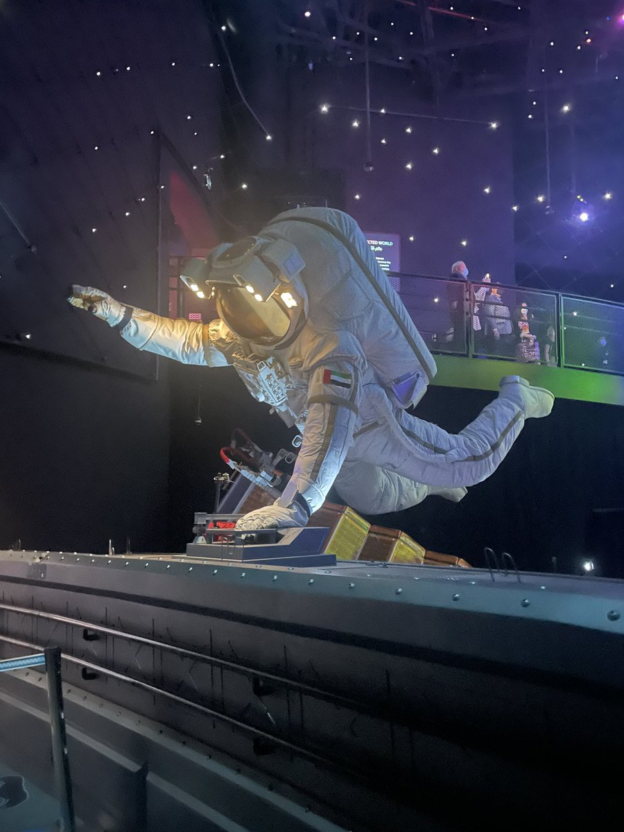 Expo 2020 Dubai has three sub-themes - opportunity, mobility and sustainability. Here’s the Mobility Pavilion @expo2020dubai - where you can see how mobility continues to transform the way we live. #expo2020dubai #usaexpo2027 #specializedexpo #worldexpo #worldsfair