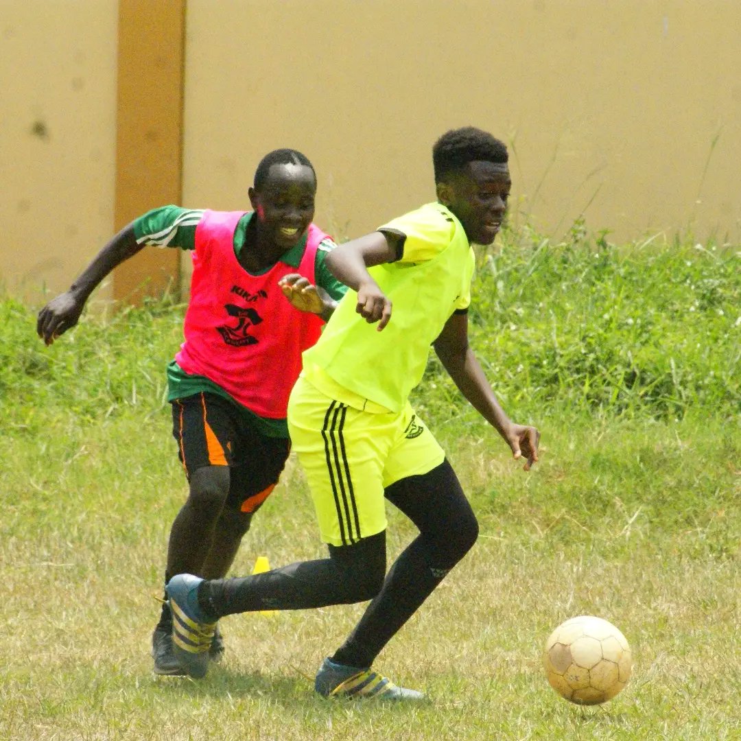 tsa_uganda's tweet photo. #Motivational_Tip: The harder you WORK, the harder it is to SURRENDER.
Pictorial from Saturday's training drills featuring our U17 side.

#WeAreTSAUganda https://t.co/nlVCQgxbXY