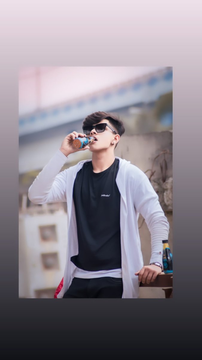 NiketMahato2's tweet photo. @theauriclife  Auric energy drink 
Brand promotion model @NiketMahato2 https://t.co/3wvCdpkAMh