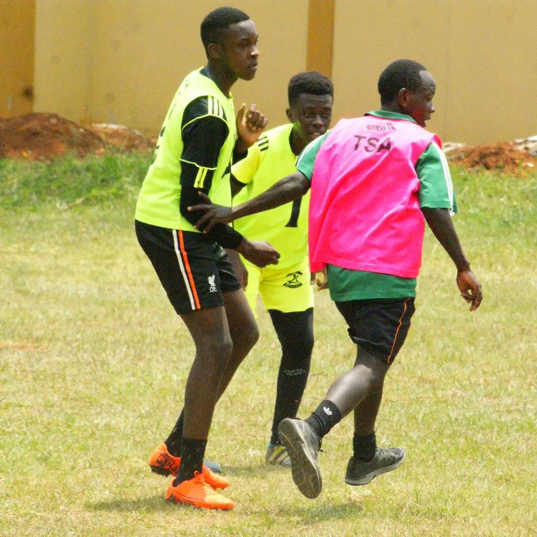 tsa_uganda's tweet photo. #Motivational_Tip: The harder you WORK, the harder it is to SURRENDER.
Pictorial from Saturday's training drills featuring our U17 side.

#WeAreTSAUganda https://t.co/nlVCQgxbXY