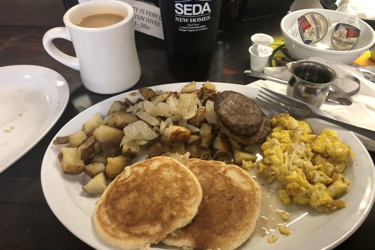 Grinders American Diner (GrindersAMDiner) Twitter