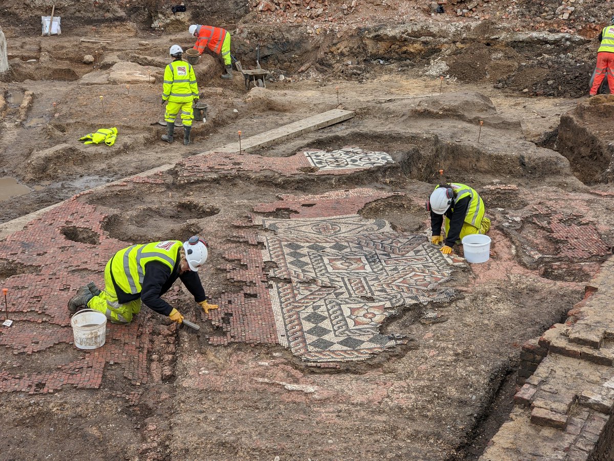 ianVisits tweet media