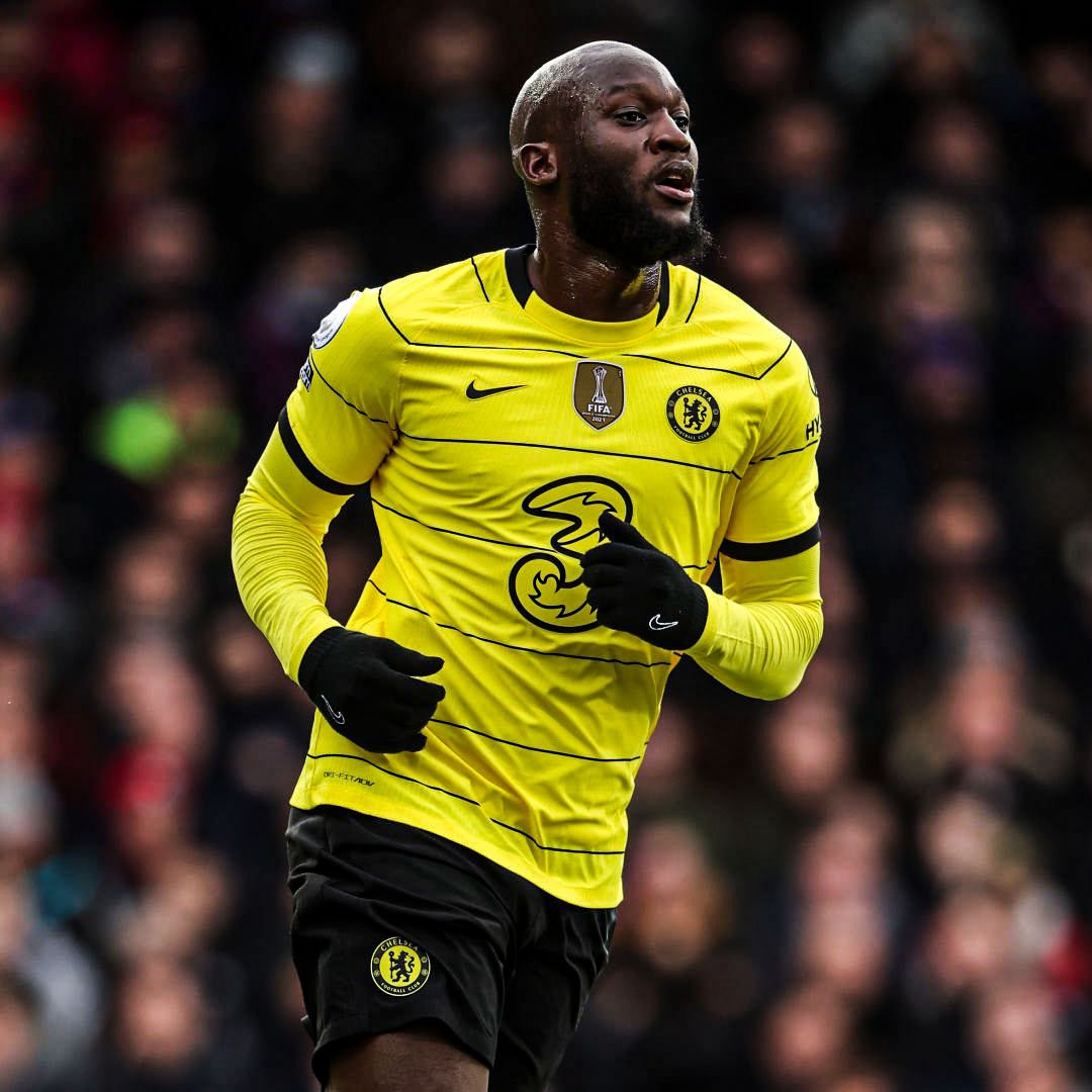 EPLBible's tweet photo. If Romelu Lukaku 🇧🇪 scores first tonight vs Lille we’ll giveaway a 21/22 shirt of the winners choice. 

To enter 👇

🔁 Retweet this tweet
✅ Follow us

Good luck! https://t.co/PUHlz25hvy